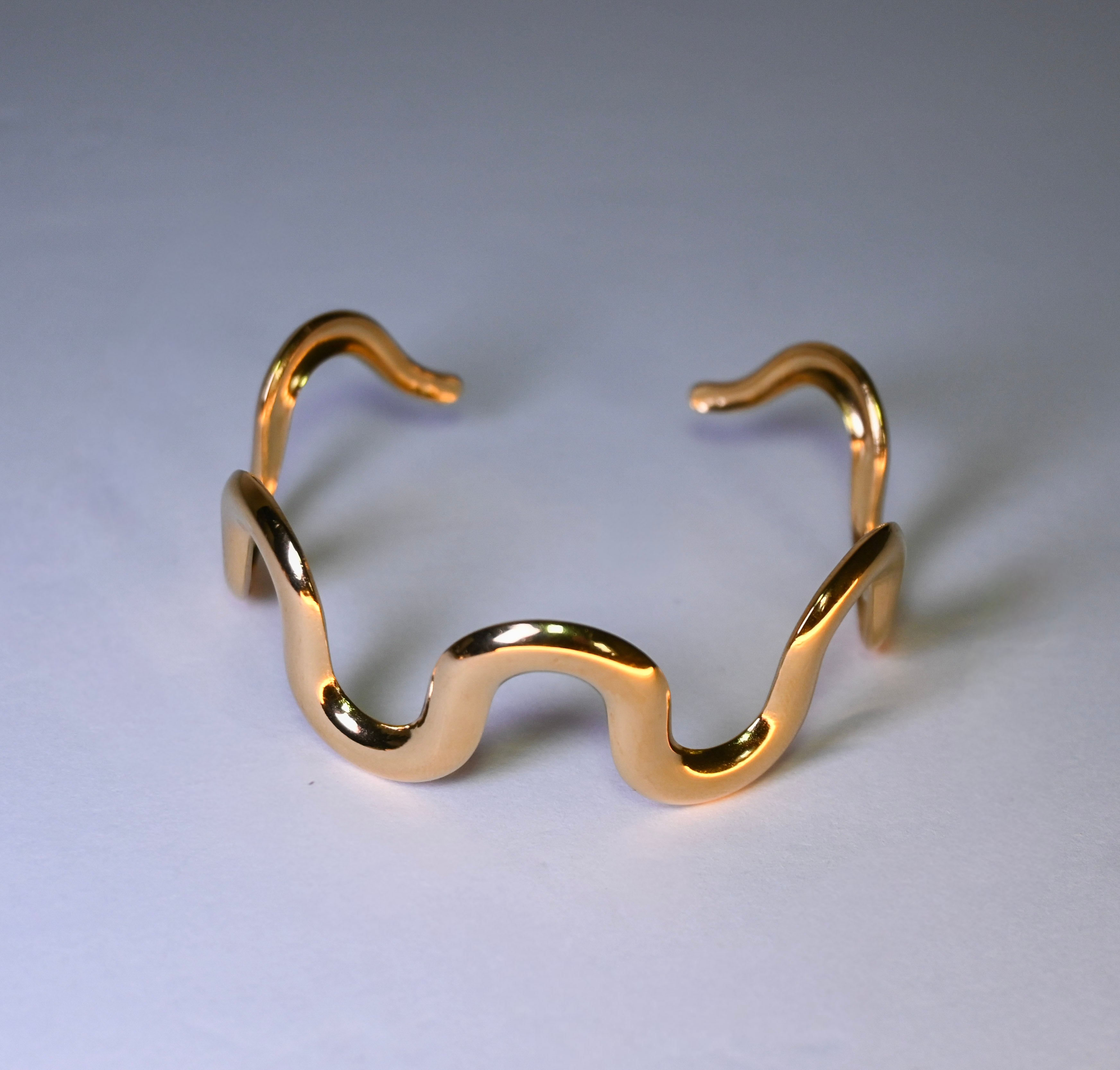 Wavy Bangle