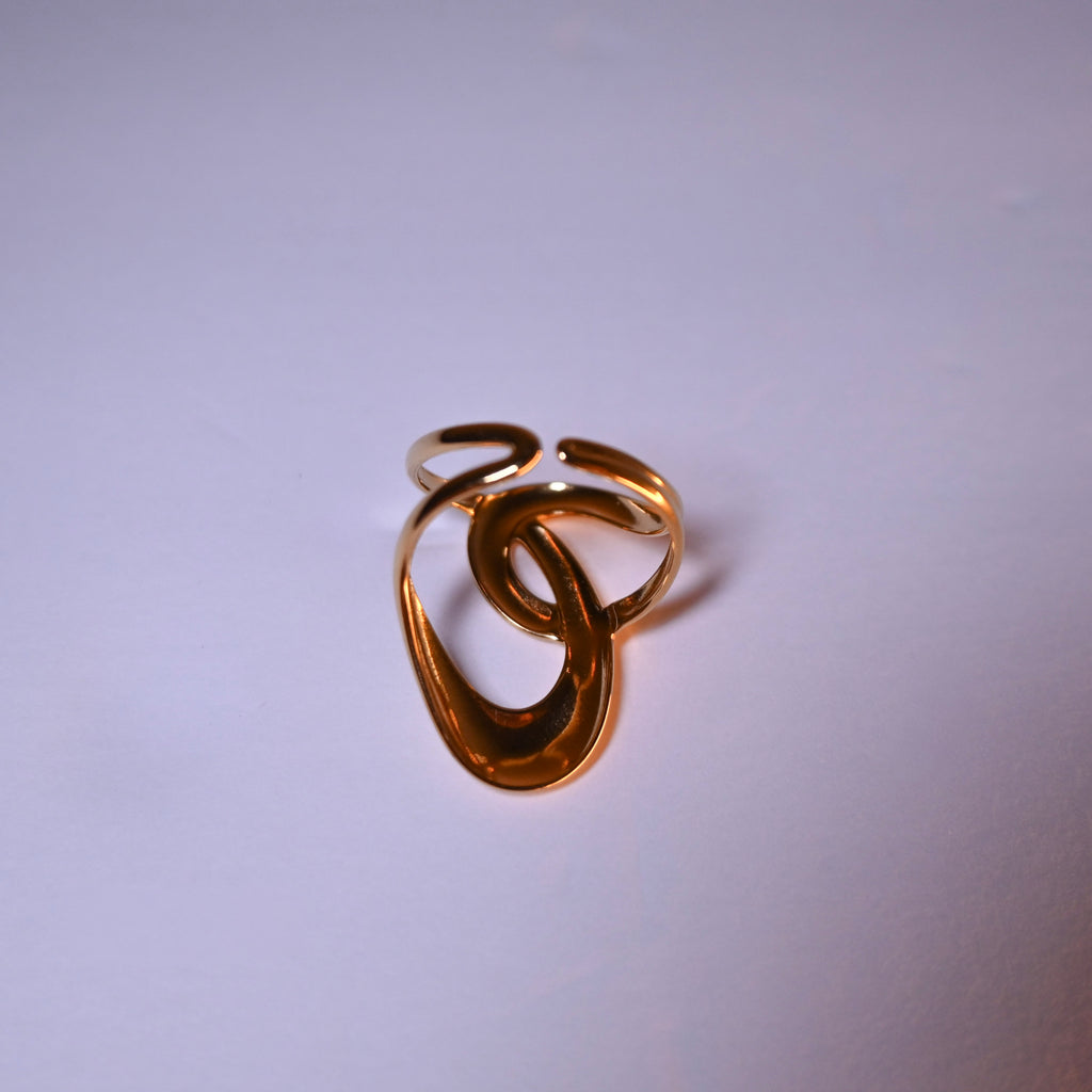Organic Lines Ring