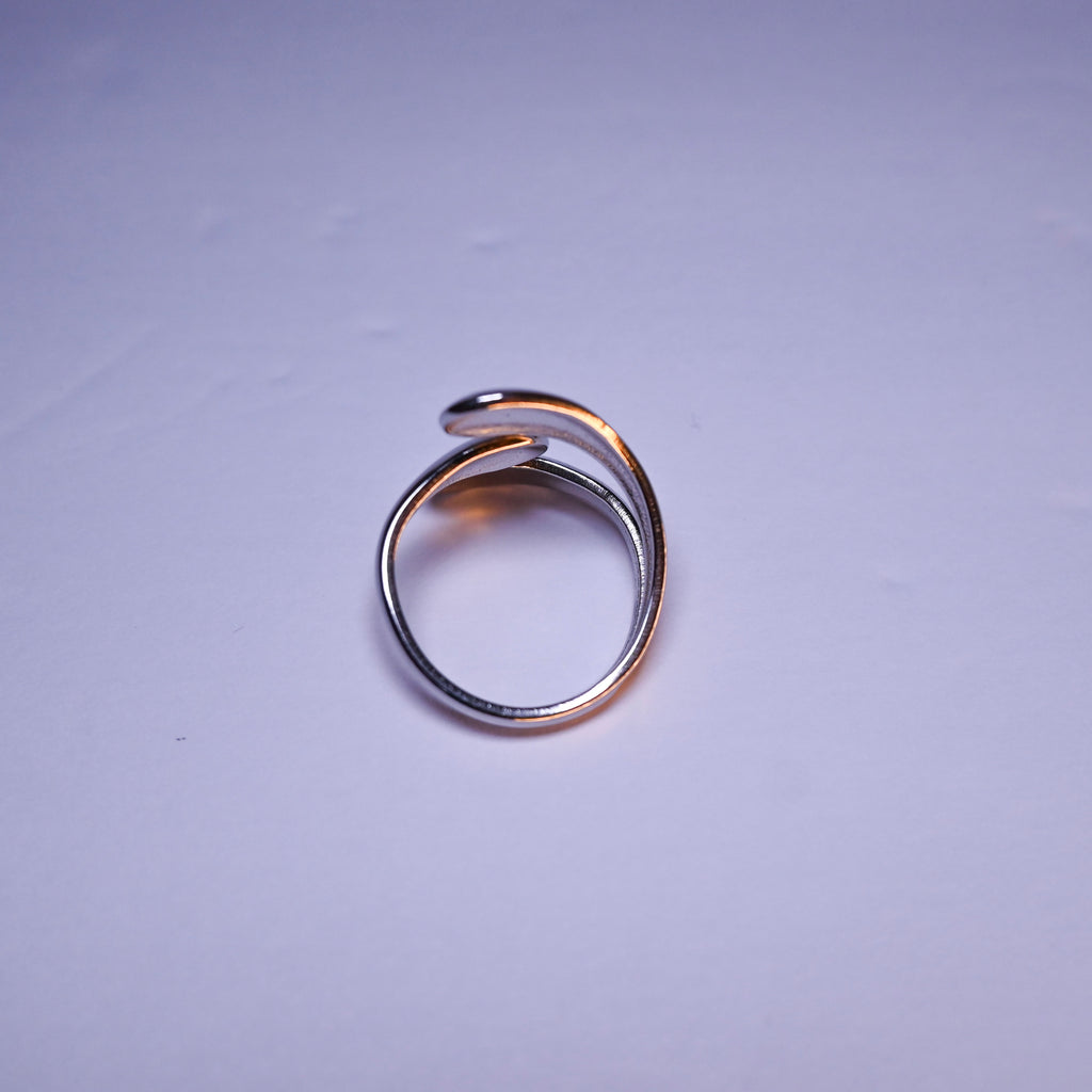 Three drops ring