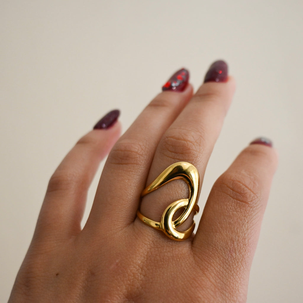 Organic Lines Ring
